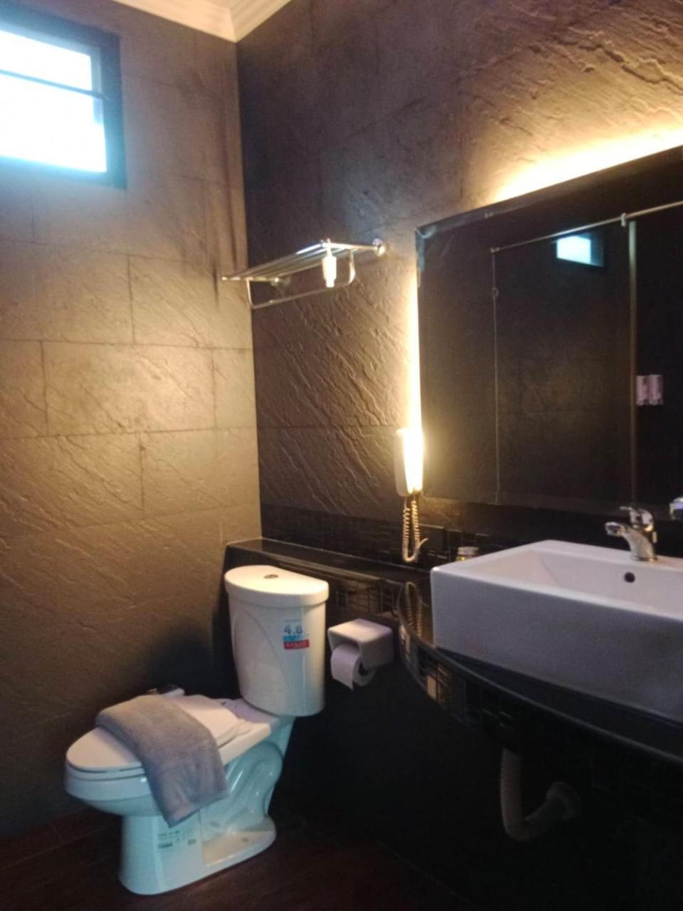Titanic Residence-5 Minutes Walk To Walking Street Pattaya Exterior foto