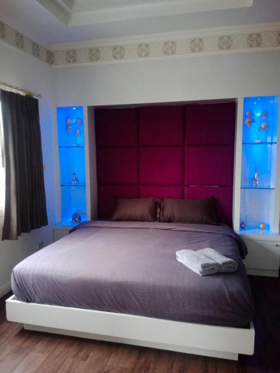 Titanic Residence-5 Minutes Walk To Walking Street Pattaya Exterior foto